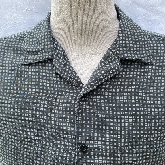 Denver Hayes 100% Silk Tropical Weight Hawaiian Resort Shirt Size L - Picture 3 of 8